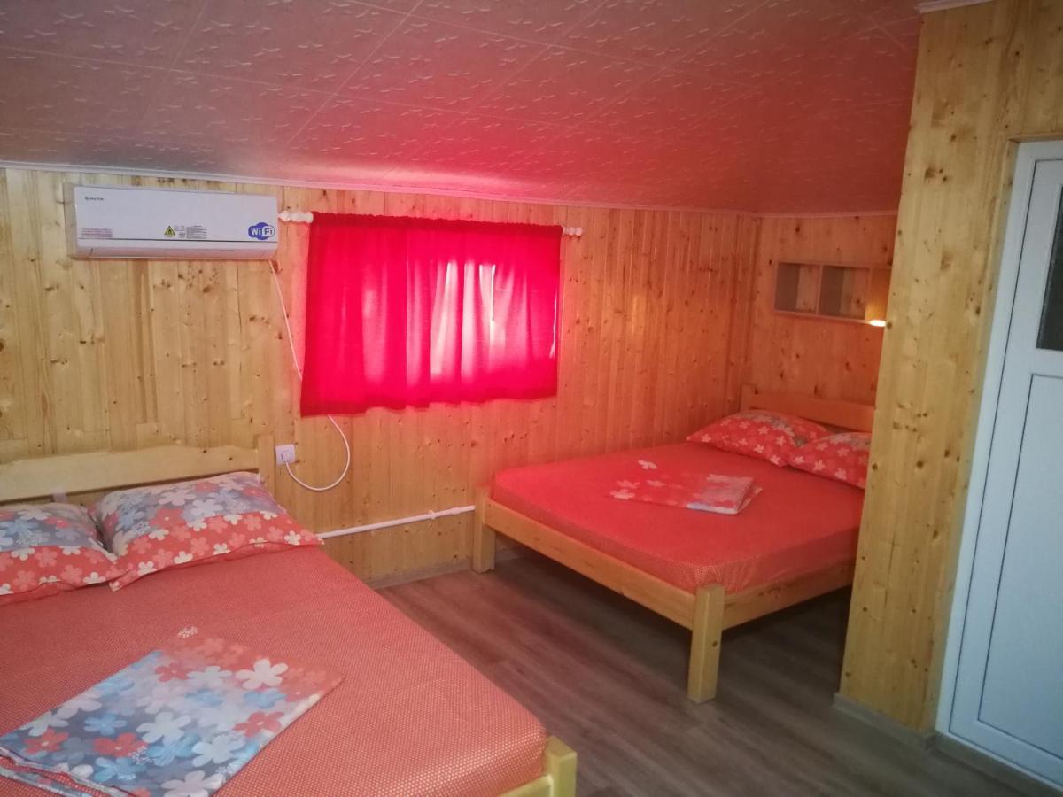 Hotel Vila Baciu Tuzla Esterno foto