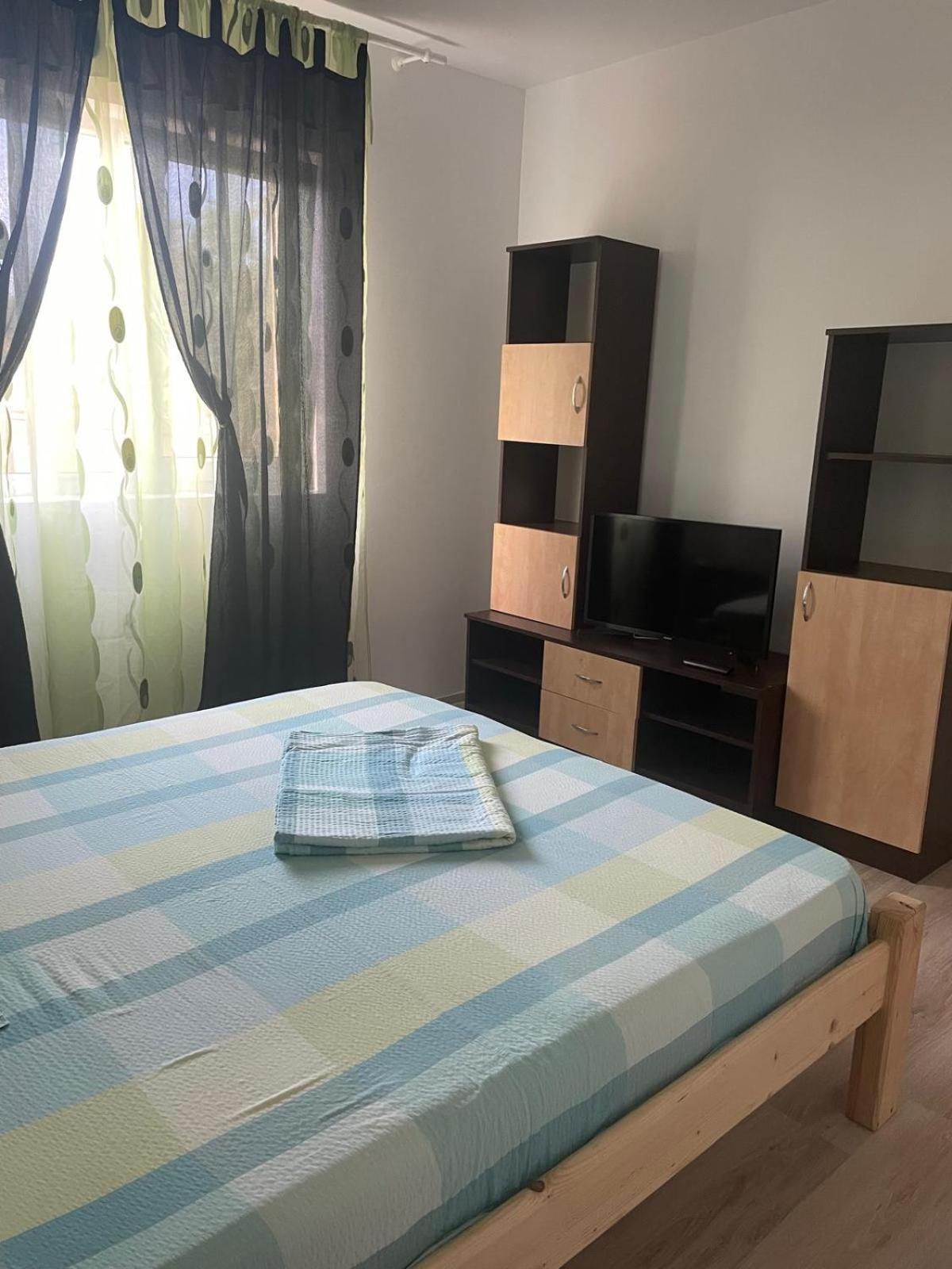 Hotel Vila Baciu Tuzla Esterno foto
