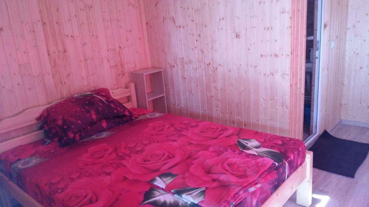 Hotel Vila Baciu Tuzla Esterno foto