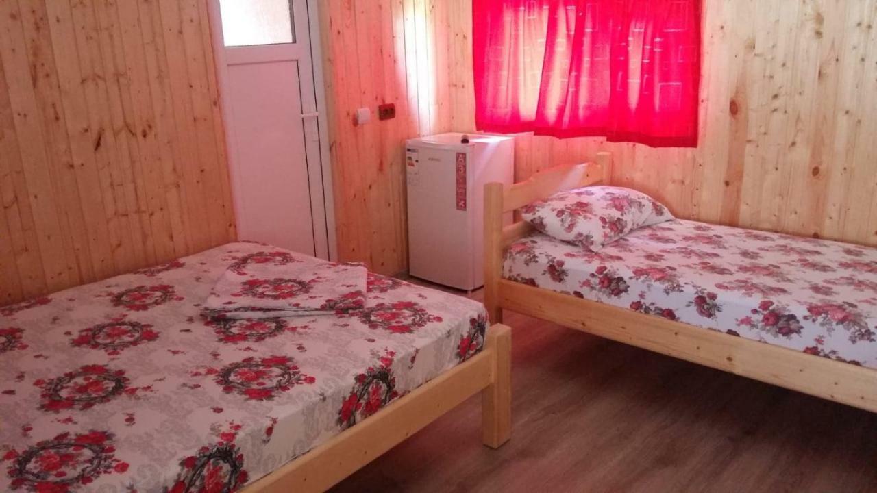 Hotel Vila Baciu Tuzla Esterno foto