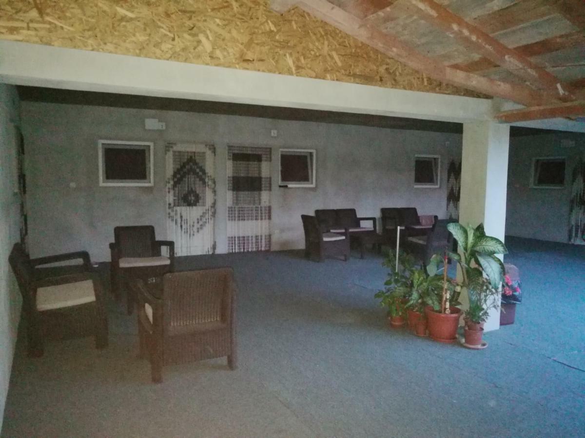 Hotel Vila Baciu Tuzla Esterno foto